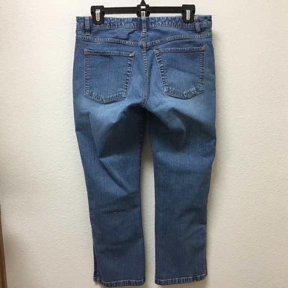 Old Navy Stretch Low Waist cropped open slit flared jean - Picture 5 of 6